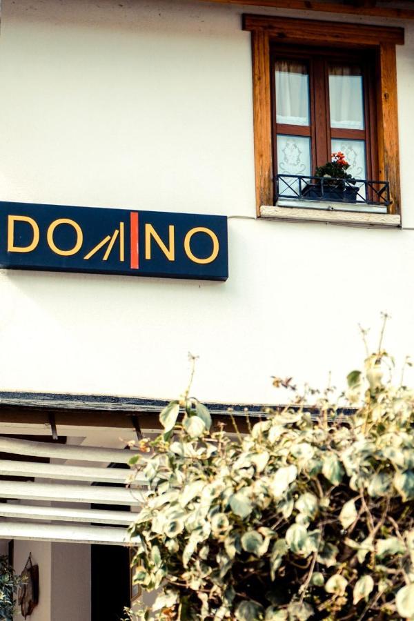 Hotel Domino จีโรคาสเตอร์ ภายนอก รูปภาพ