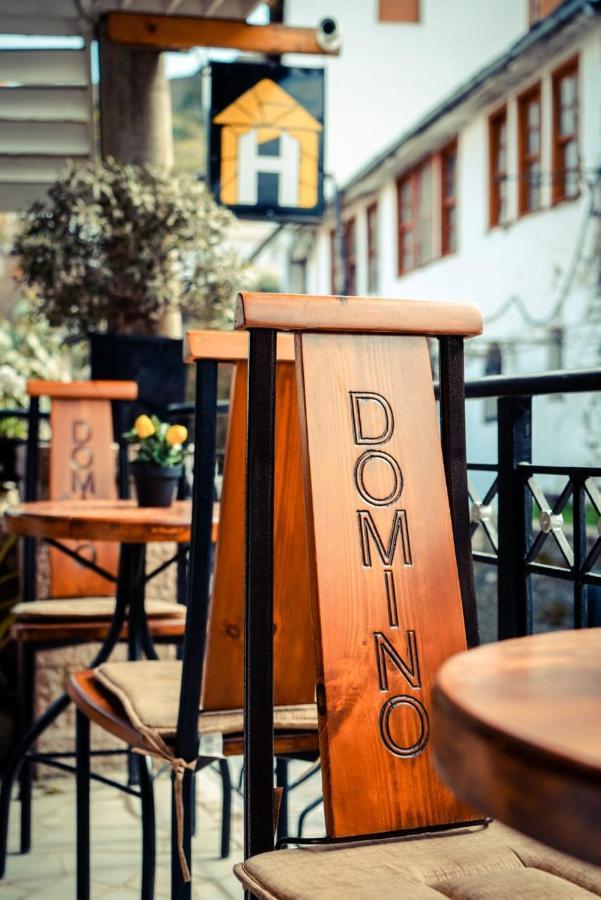 Hotel Domino จีโรคาสเตอร์ ภายนอก รูปภาพ